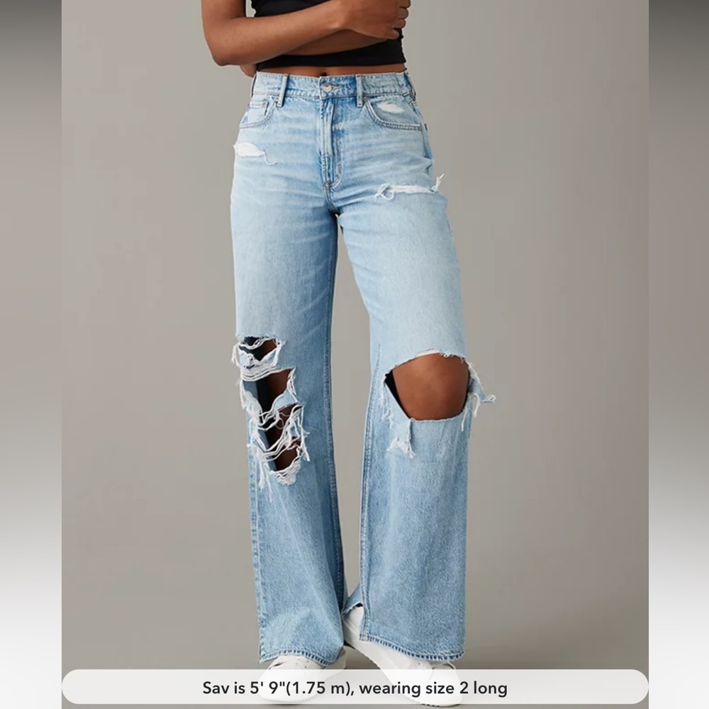 NWOT American Eagle Strigid Wide Leg Jeans